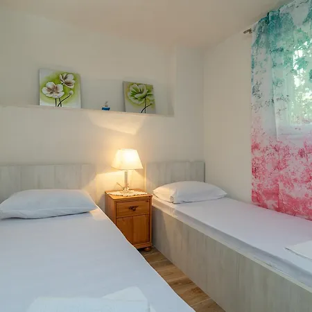 شقة Paula تروغير